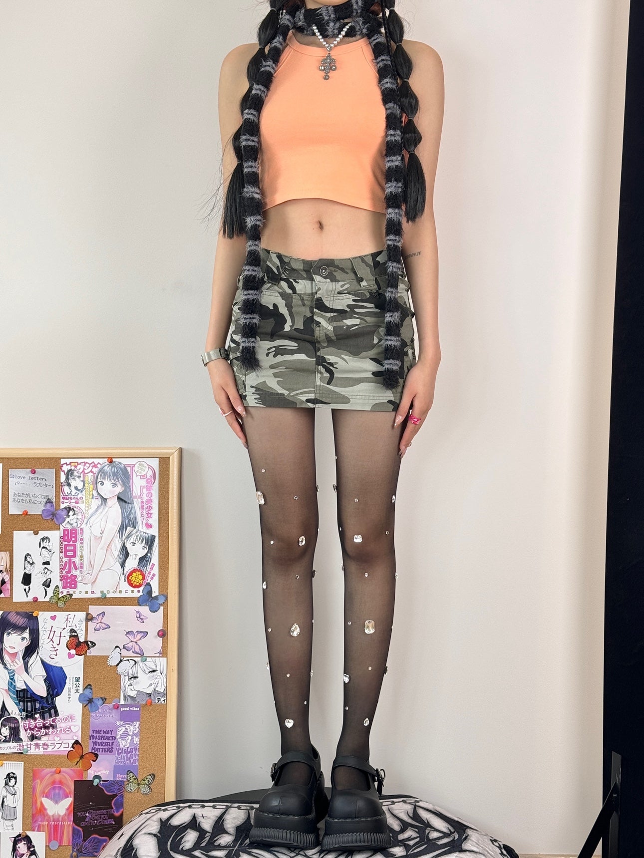 Waterdrop-3D-Rhinestone-Black-Fishnet-Tights