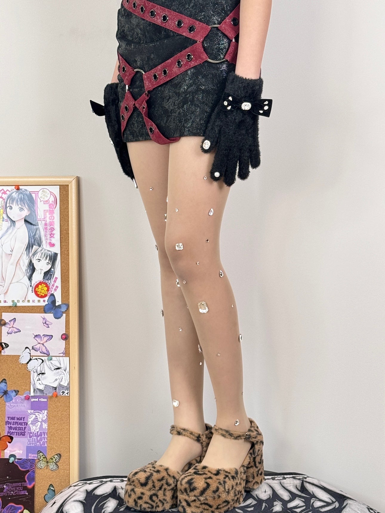 Irregular-Waterdrop-Rhinestone-Nature-Fishnet-Tights